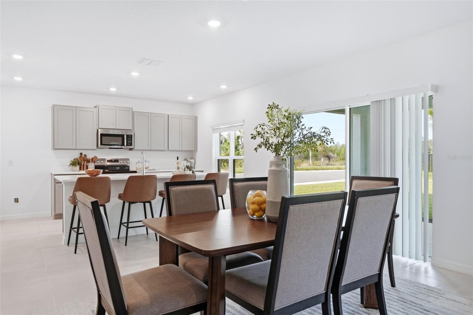 Dining / Kitchen - 748 FARFIELDS ST, DELAND