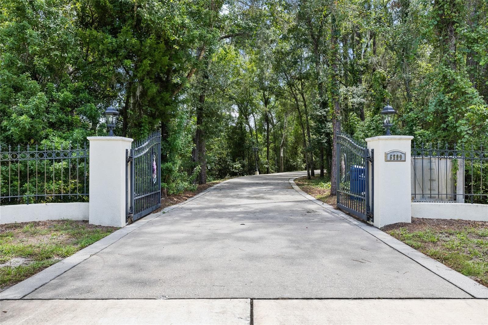 Single Family Residence at 6800 WISTERIA LOOP, LAND O LAKES, photo 4 of 95
