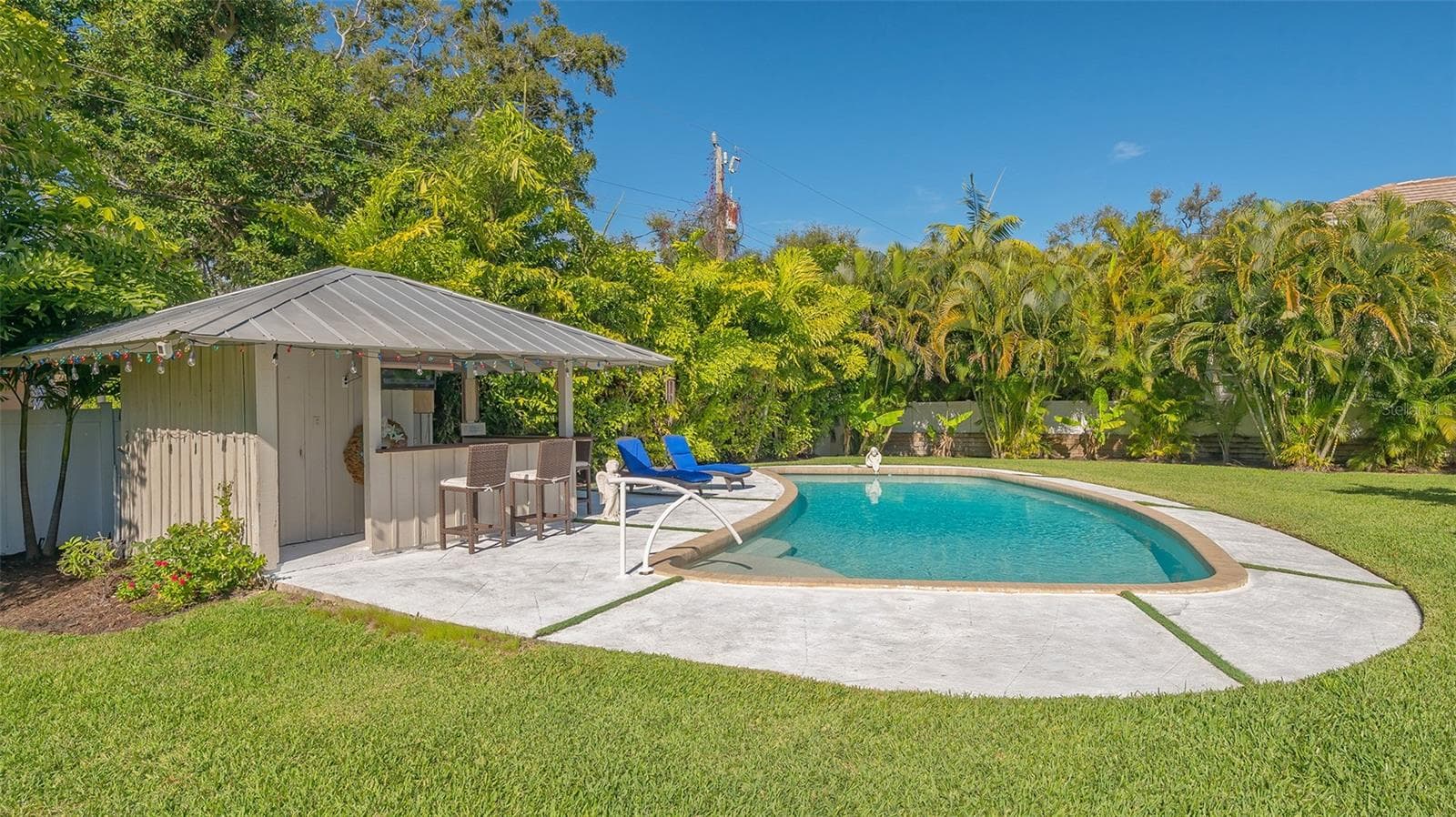 Single Family Residence at 3606 PALONIA CT, SARASOTA, photo 32 of 50