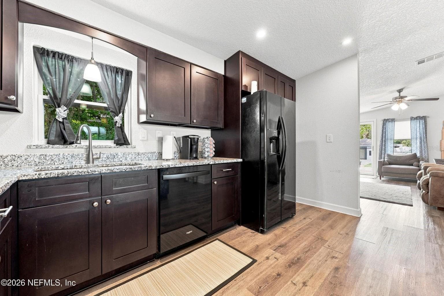 Kitchen - 905 SAINT JOHNS AVE, GREEN COVE SPRINGS