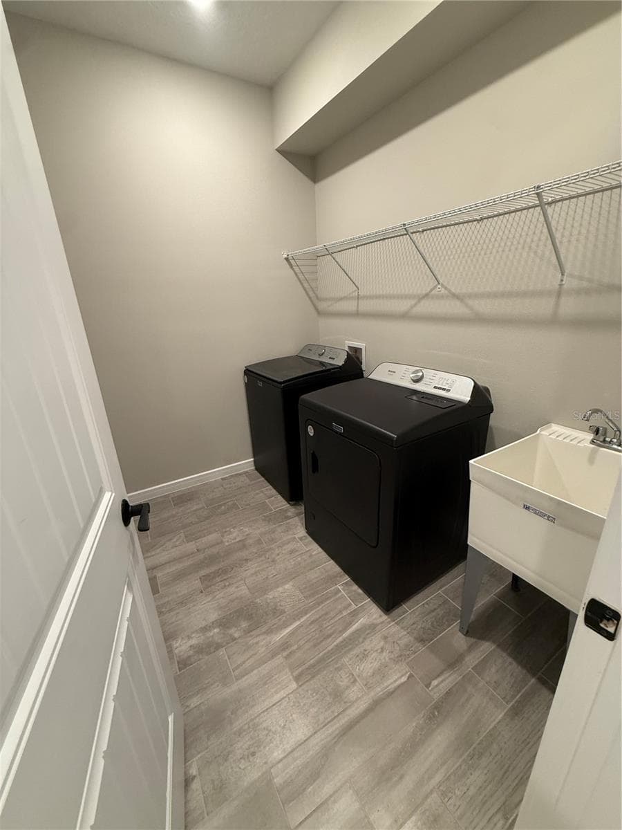 Laundry (1st floor) - 15363 WILLOW RIDGE DR, MONTVERDE