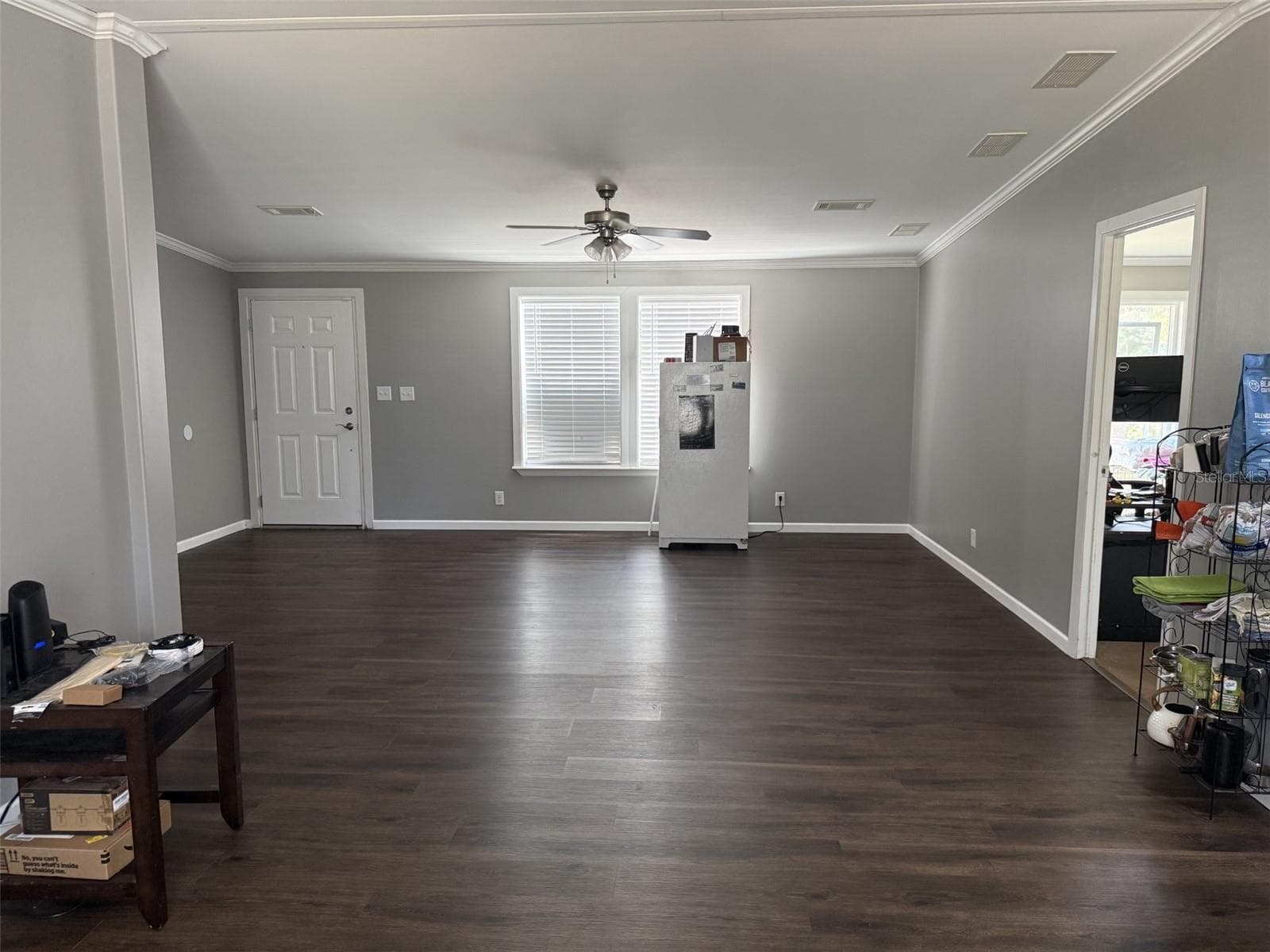 Manufactured Home at 12091 PINETREE LN, BROOKSVILLE, photo 10 of 39