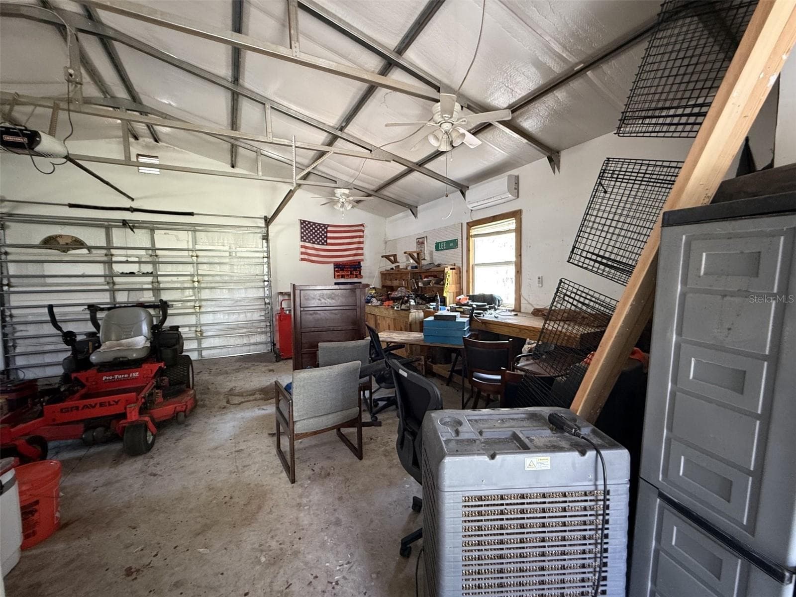 Detached garage - 12091 PINETREE LN, BROOKSVILLE
