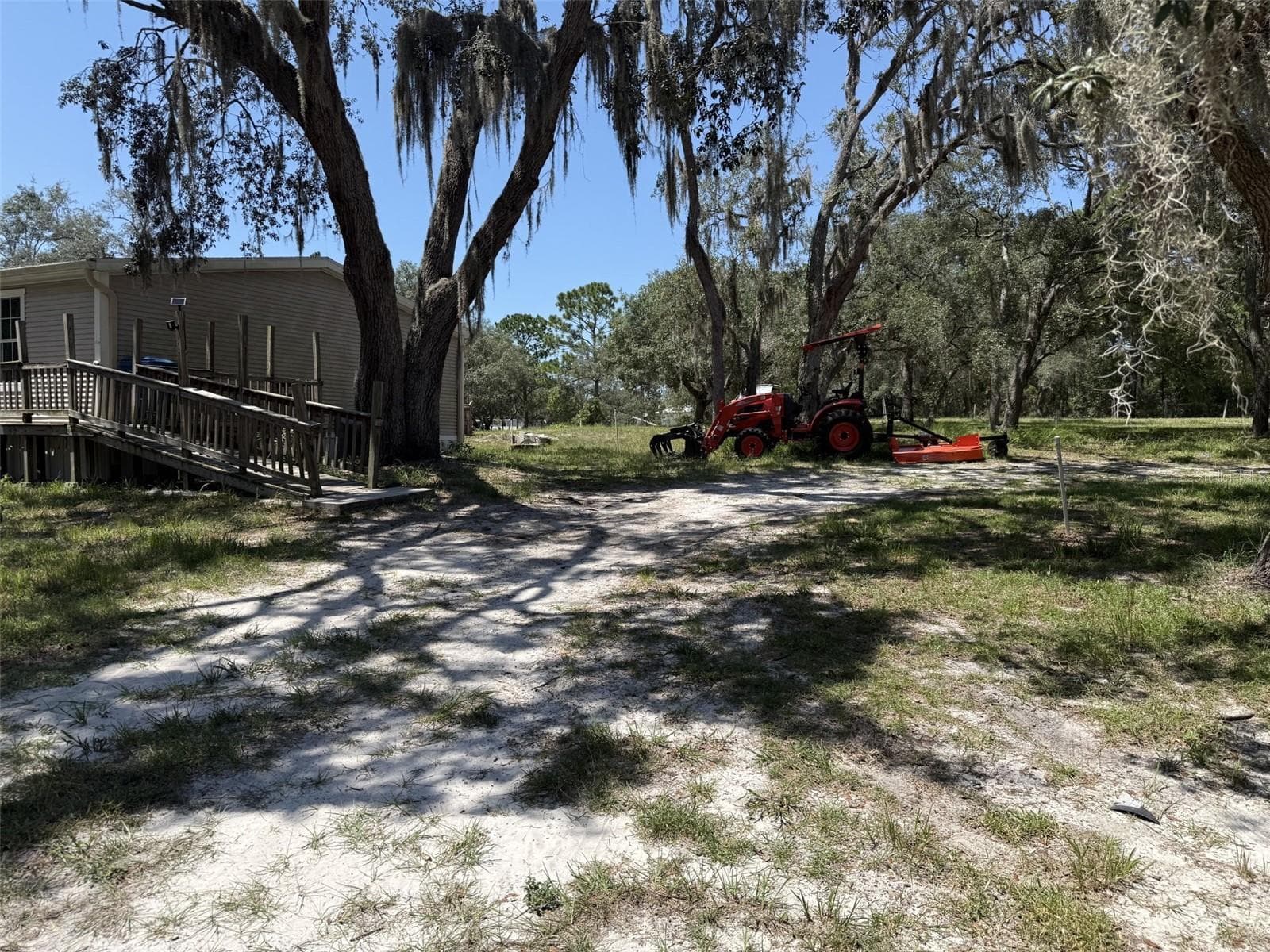 Manufactured Home at 12091 PINETREE LN, BROOKSVILLE, photo 32 of 39