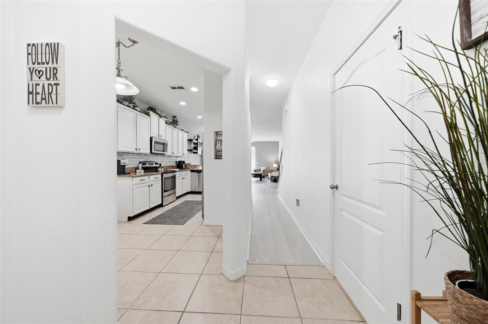 Townhouse at 9484 TRUMPET VINE LOOP, TRINITY, photo 5 of 39
