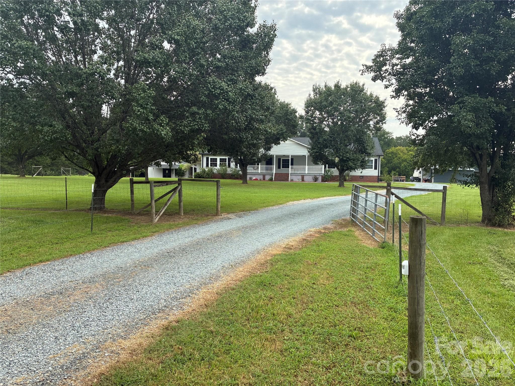 Single Family Residence at 13215 Pine Bluff Road, Midland, photo 4 of 48