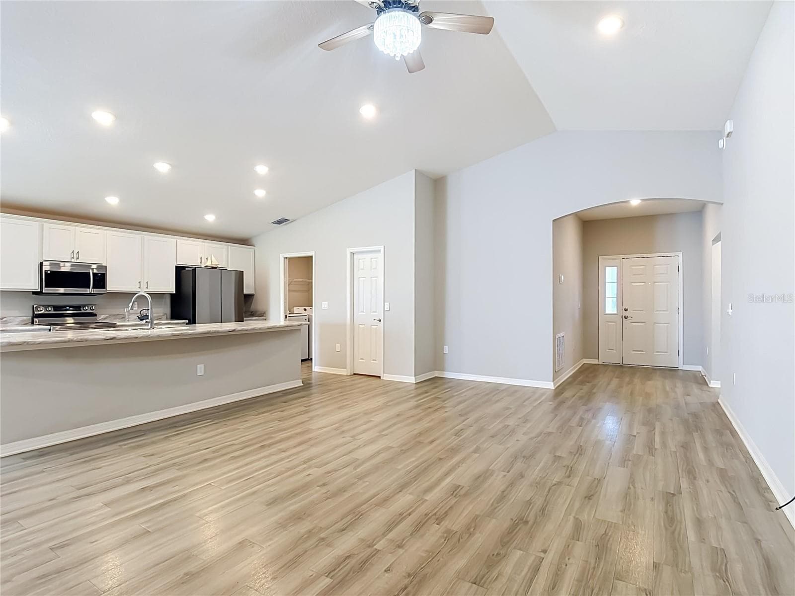 Single Family Residence at 1235 MOUNTAIN FLOWER LN, DAVENPORT, photo 14 of 74