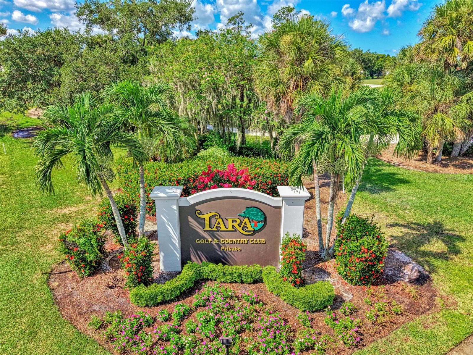 Condominium at 6904 DREWRYS BLF #807, BRADENTON, photo 8 of 45
