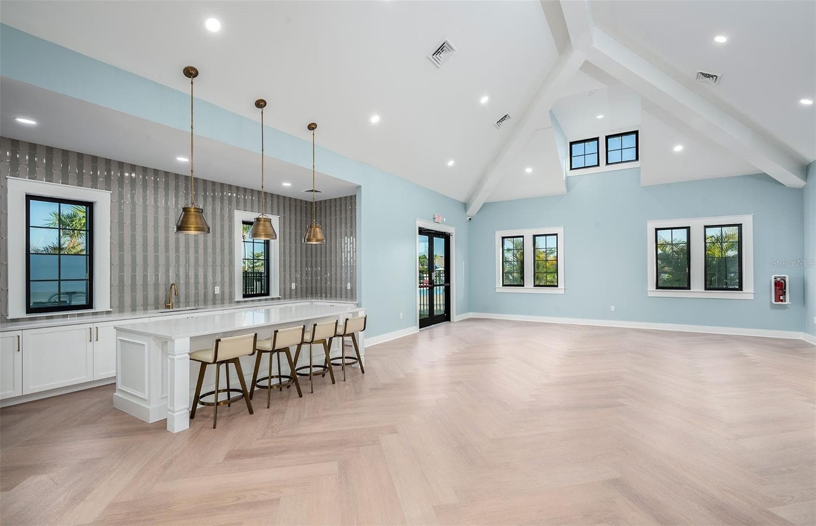 Gathering Area - 5322 SPRING MAIDEN CIR, APOLLO BEACH