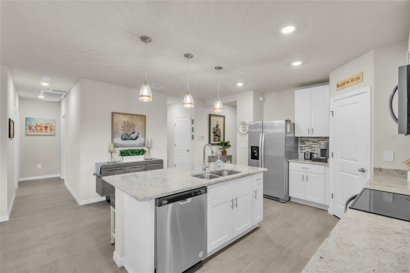 Single Family Residence at 152 LAZY SHORE DR, NOKOMIS, photo 8 of 91
