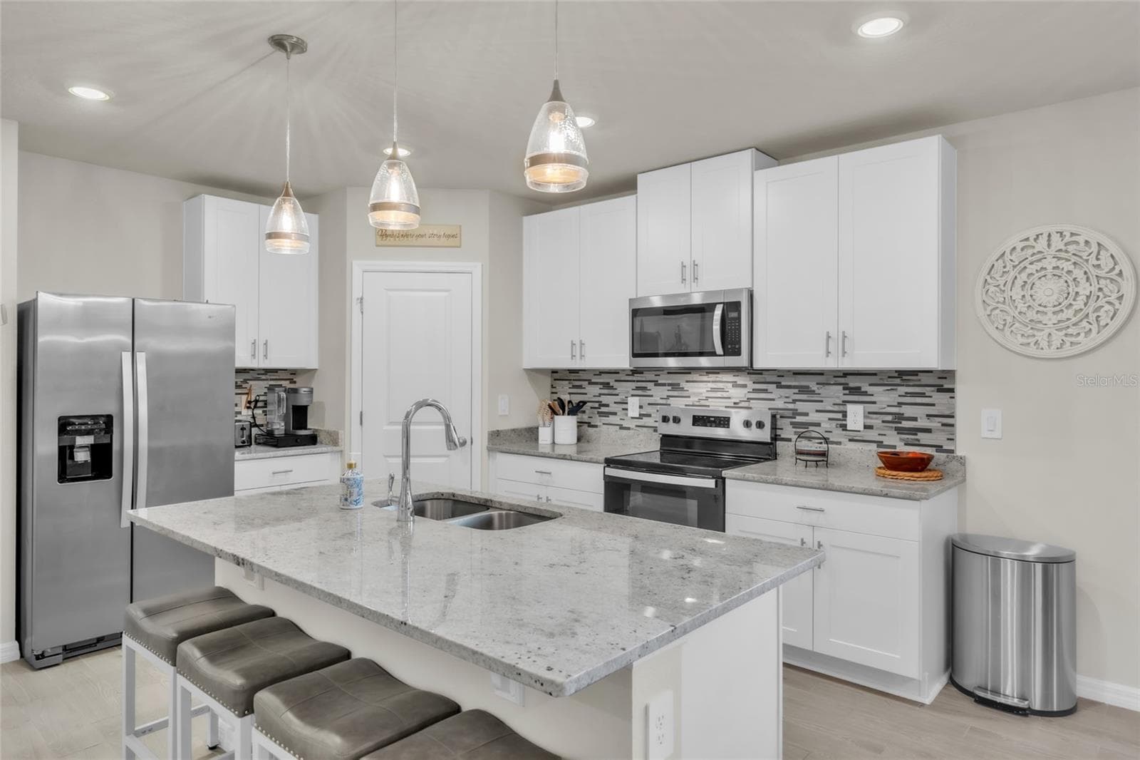 Single Family Residence at 152 LAZY SHORE DR, NOKOMIS, photo 10 of 91