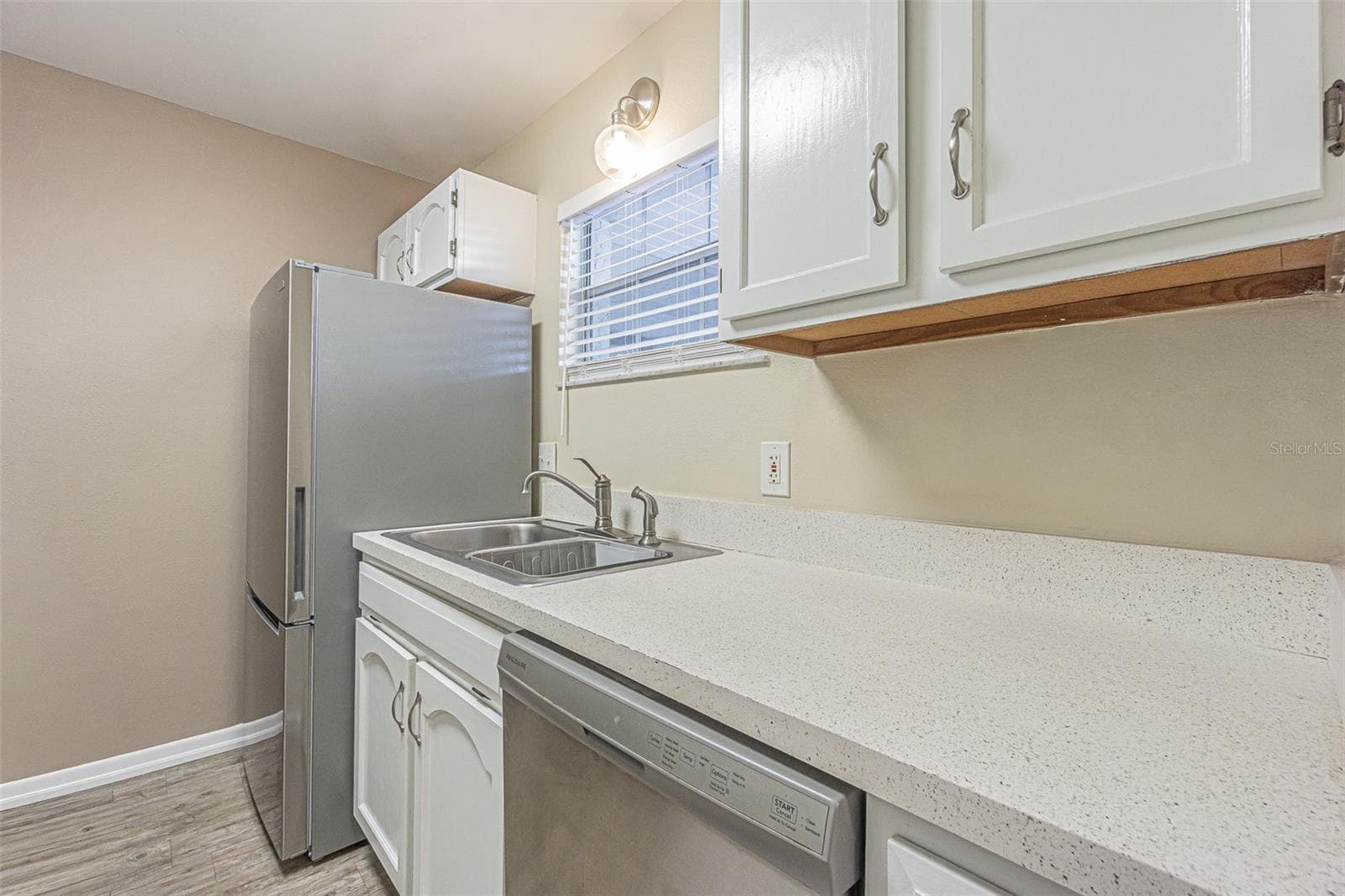 Condominium at 8765 BARDMOOR BLVD #304, SEMINOLE, photo 13 of 27