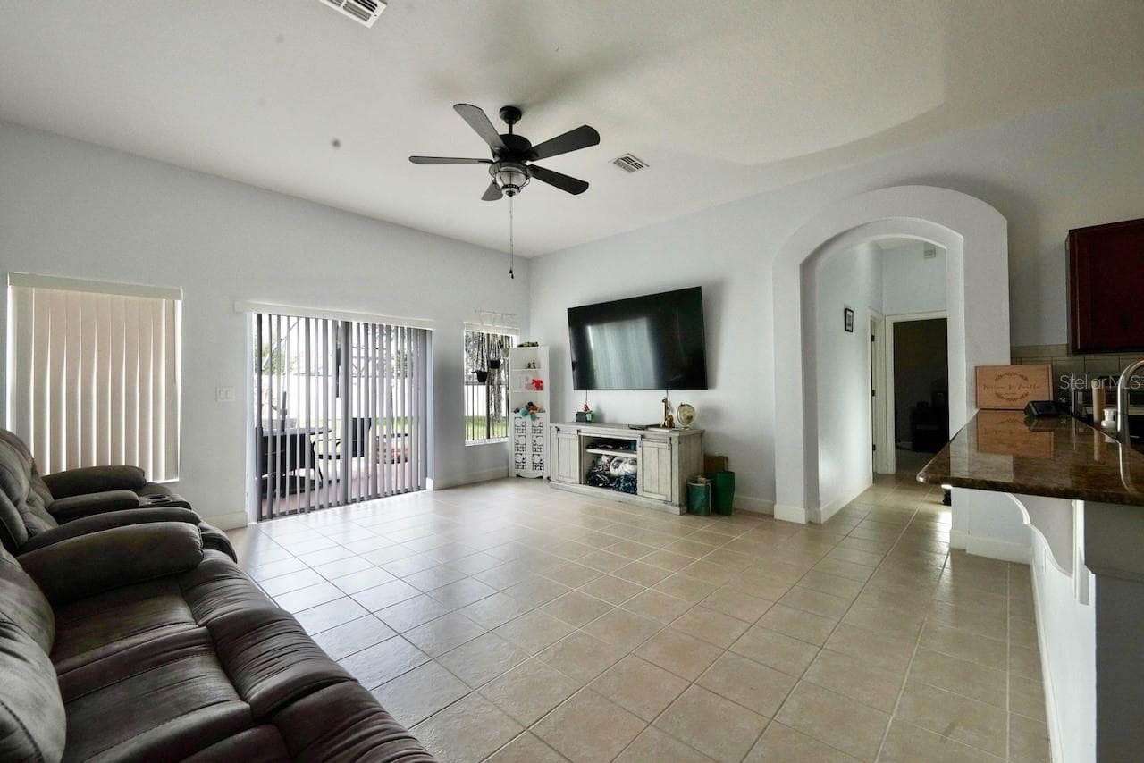Single Family Residence at 5683 BRACKENWOOD DR, SPRING HILL, photo 24 of 49