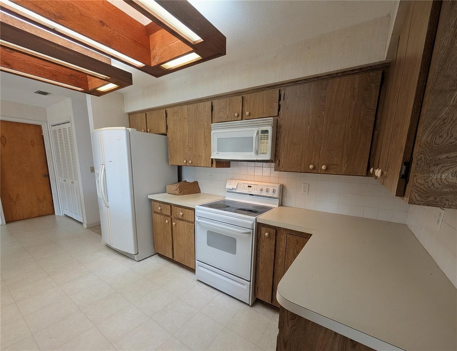 Single Family Residence at 7006 120TH ST, SEMINOLE, photo 9 of 47