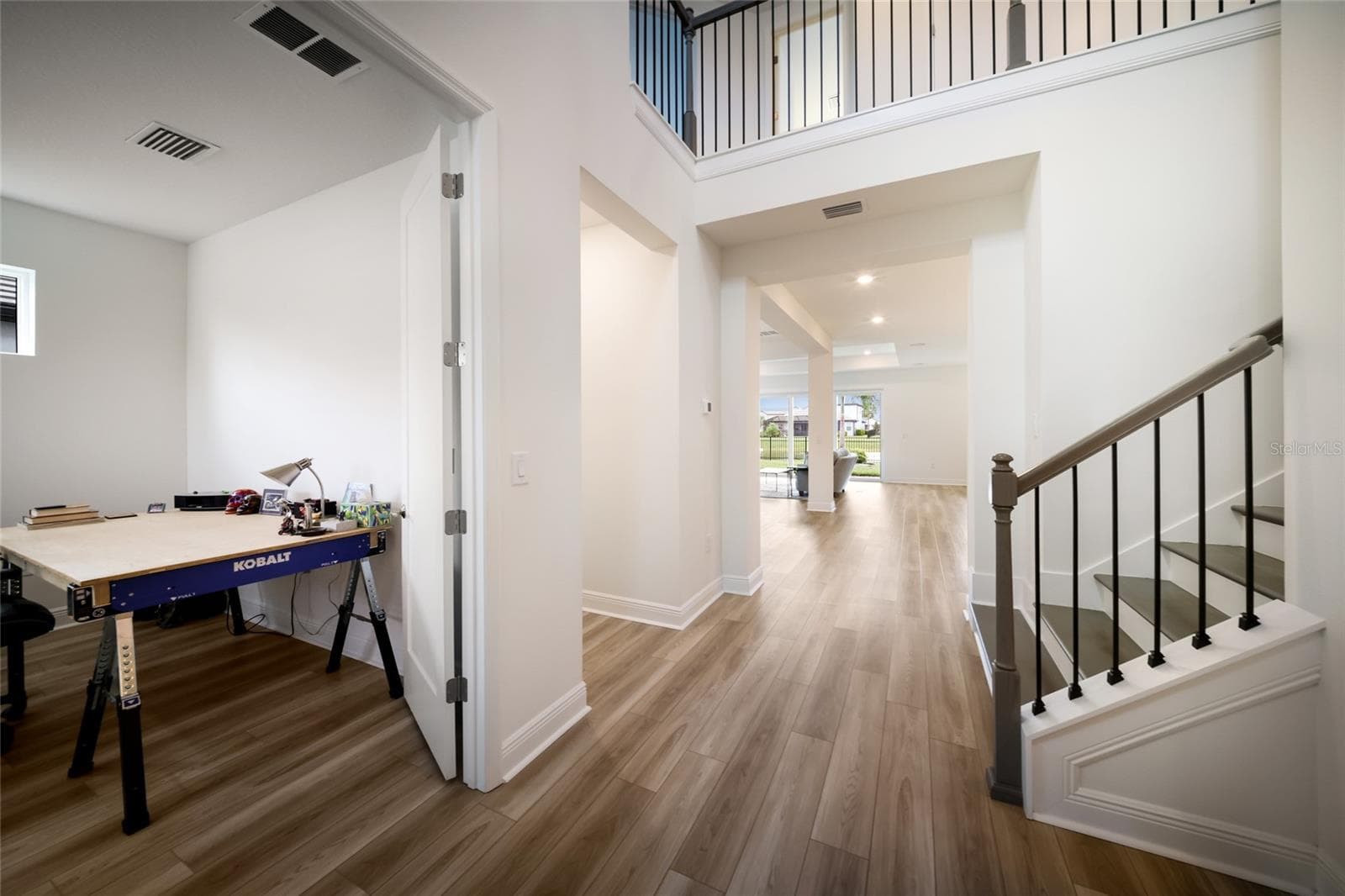 Sightline from Front Door to Backyard - 4811 HONEY DEW LN, BRADENTON