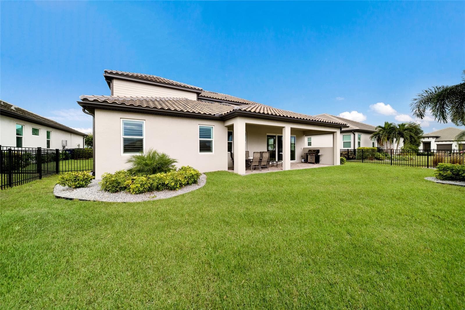 Single Family Residence at 4811 HONEY DEW LN, BRADENTON, photo 40 of 59