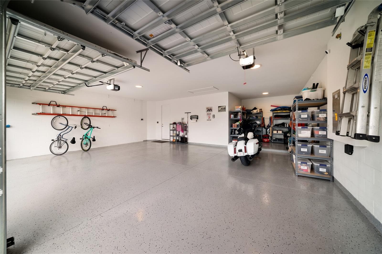 Extra Workshop/Storage Area in Back - 4811 HONEY DEW LN, BRADENTON