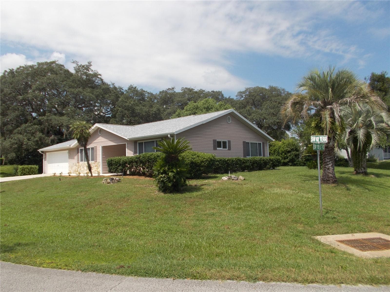 Single Family Residence at 10918 SW 82ND TER, OCALA, photo 3 of 25