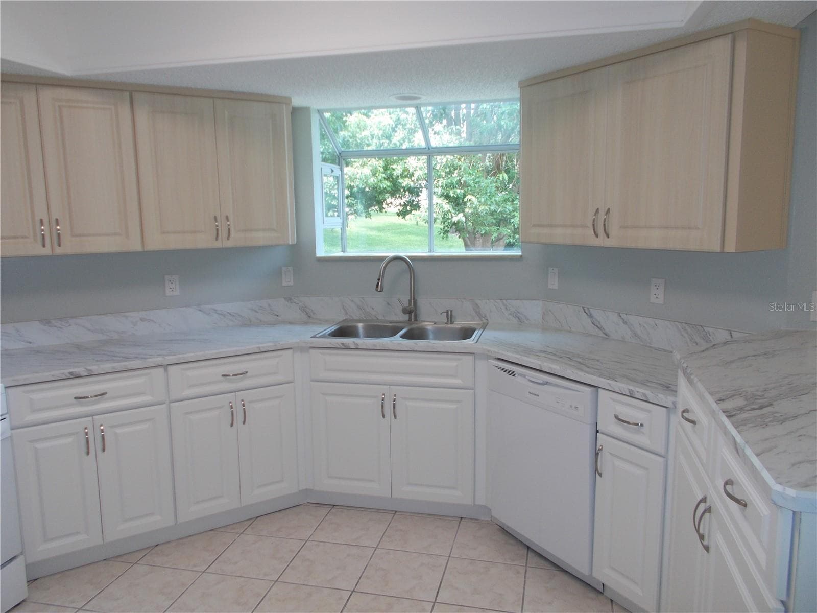 Single Family Residence at 10918 SW 82ND TER, OCALA, photo 8 of 25