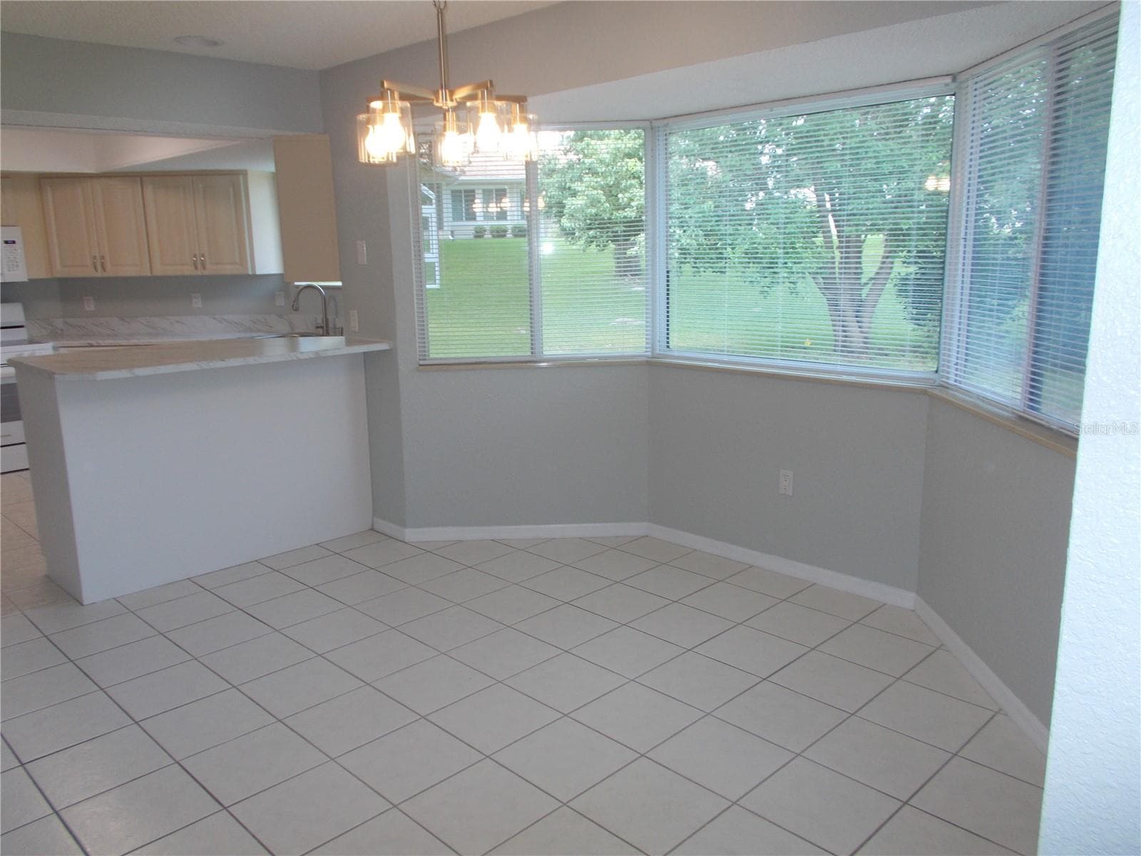 Ding room - 10918 SW 82ND TER, OCALA