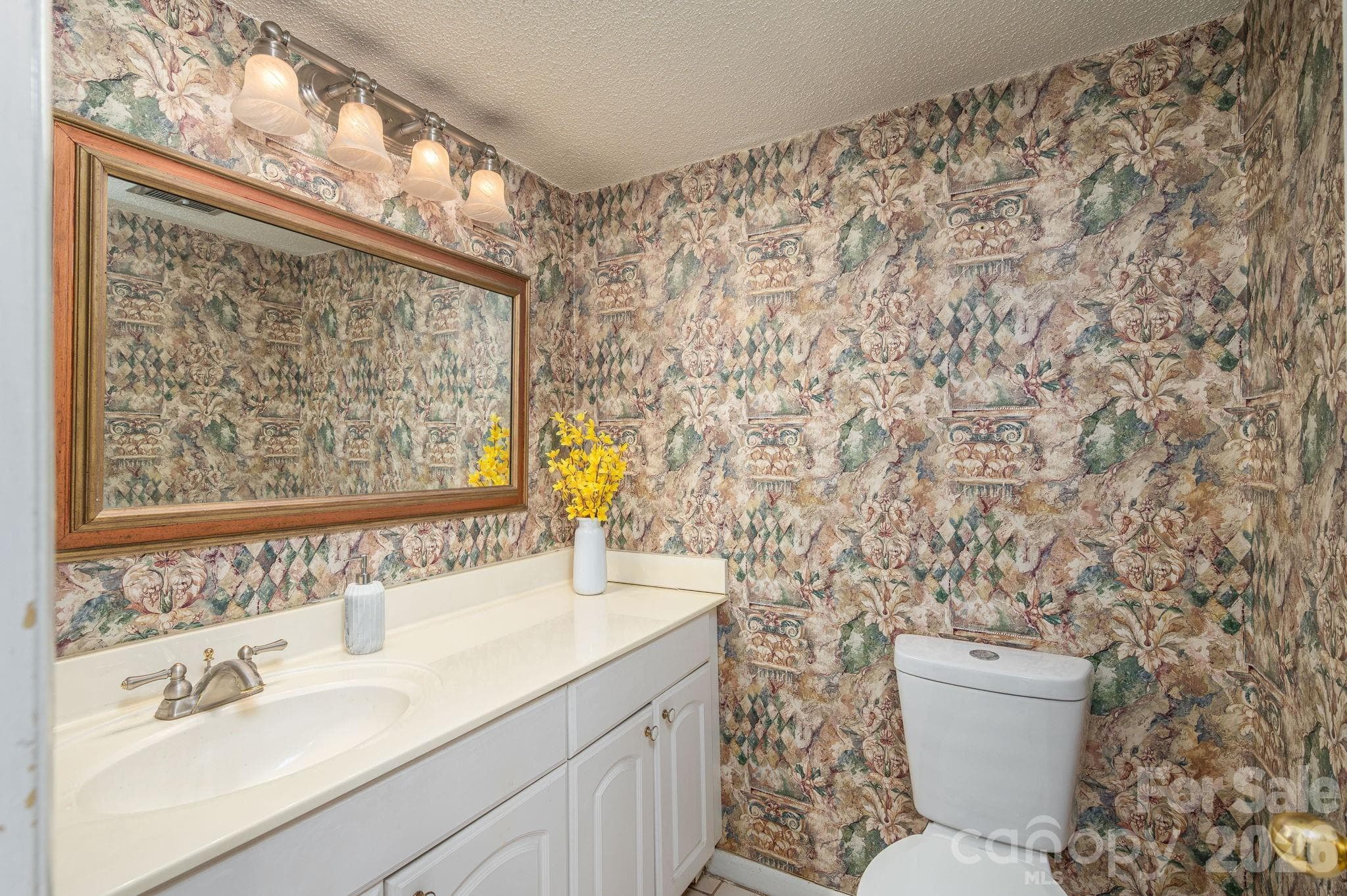 MAIN LEVEL HALF BATH - 182 Riverview Terrace, Clover
