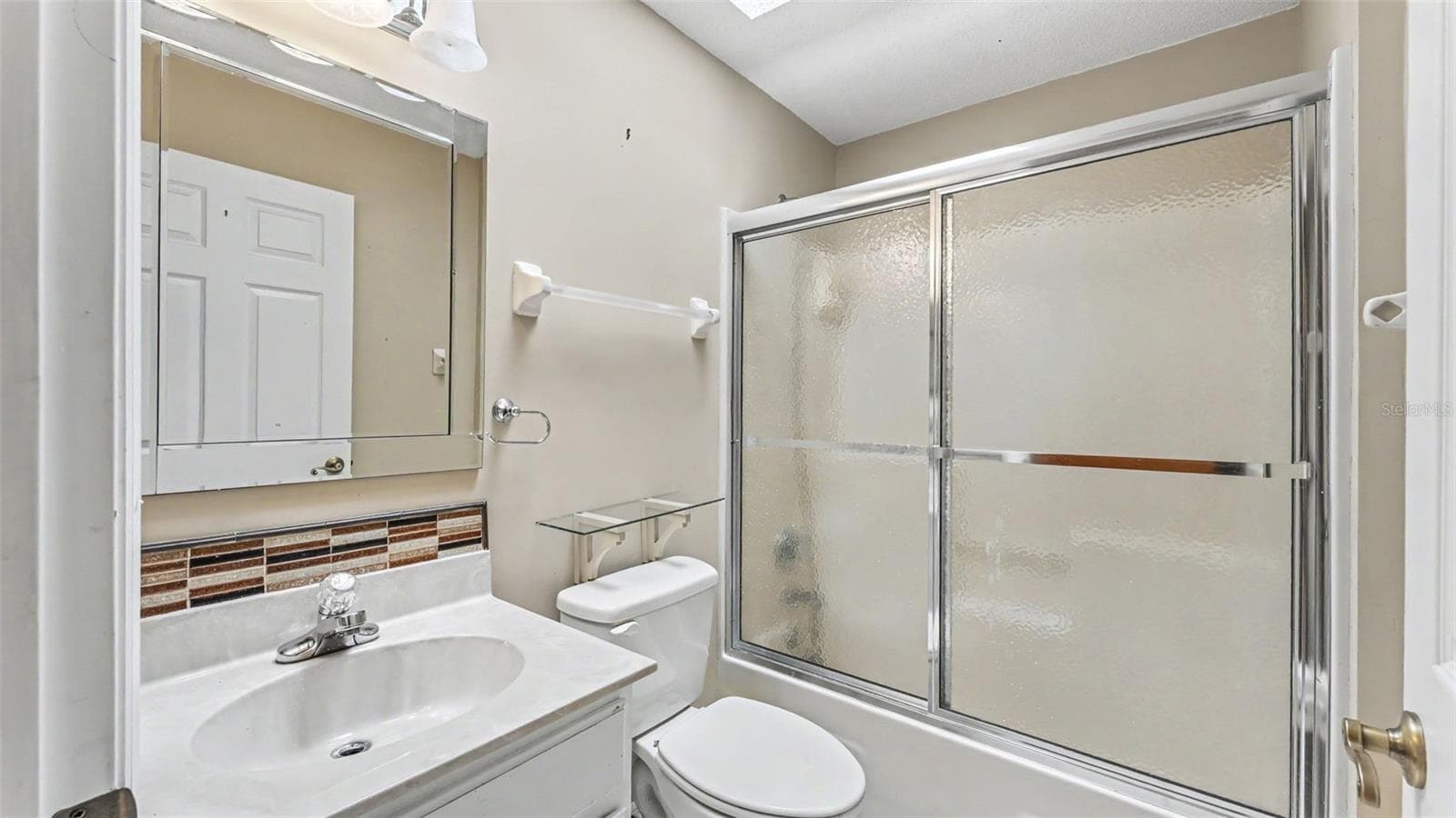 Bathroom - 2191 SILVER RE DR, LAKELAND