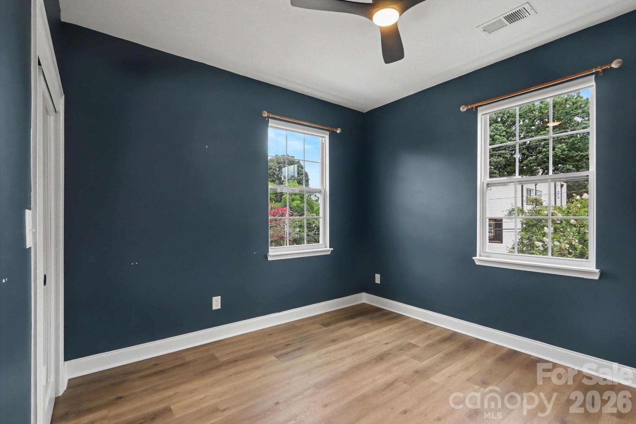 Single Family Residence at 842 Belmont Avenue, Charlotte, photo 19 of 28