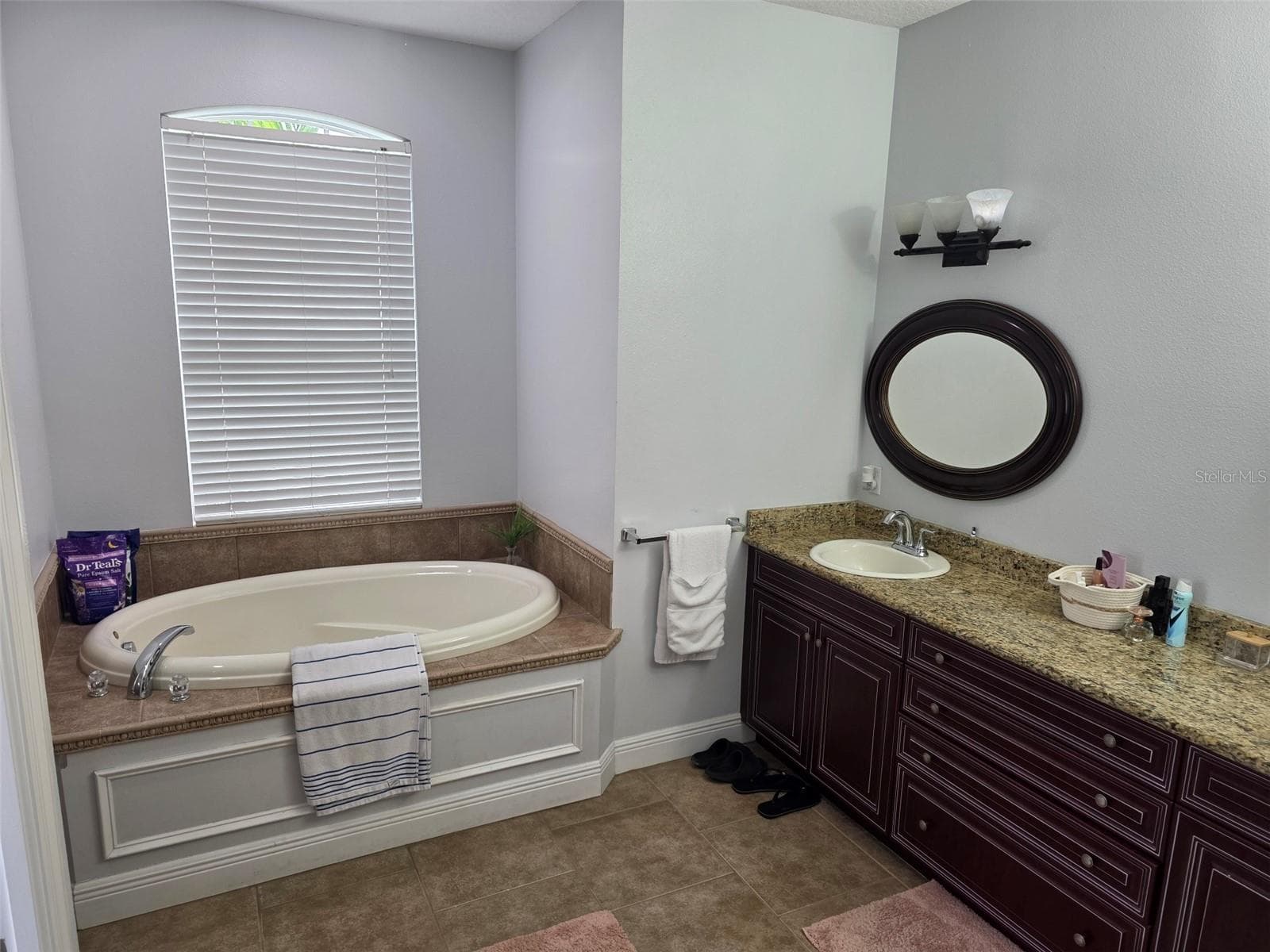 Single Family Residence at 4644 SAWYER RD, SARASOTA, photo 16 of 22