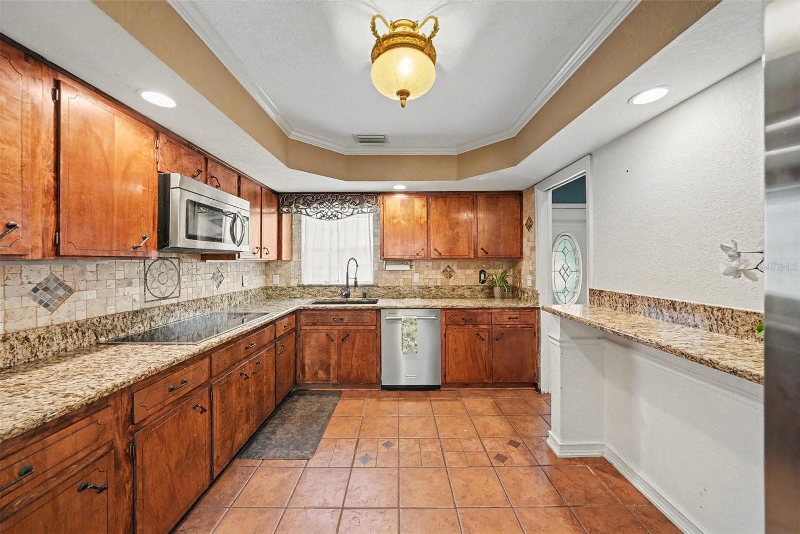 Single Family Residence at 404 CLARISSA DR, BRANDON, photo 16 of 51