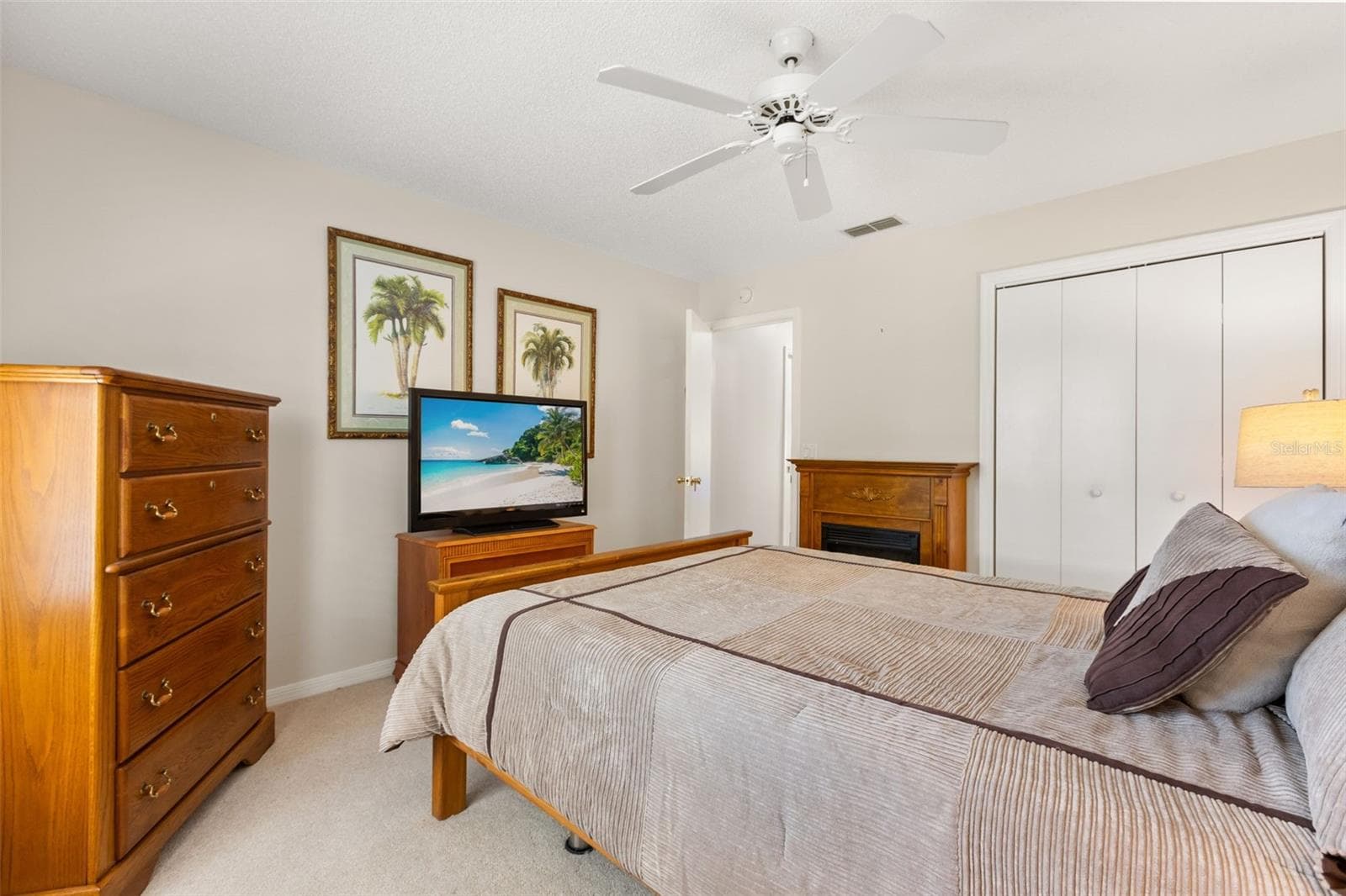 Single Family Residence at 2527 BOTELLO AVE, THE VILLAGES, photo 18 of 28