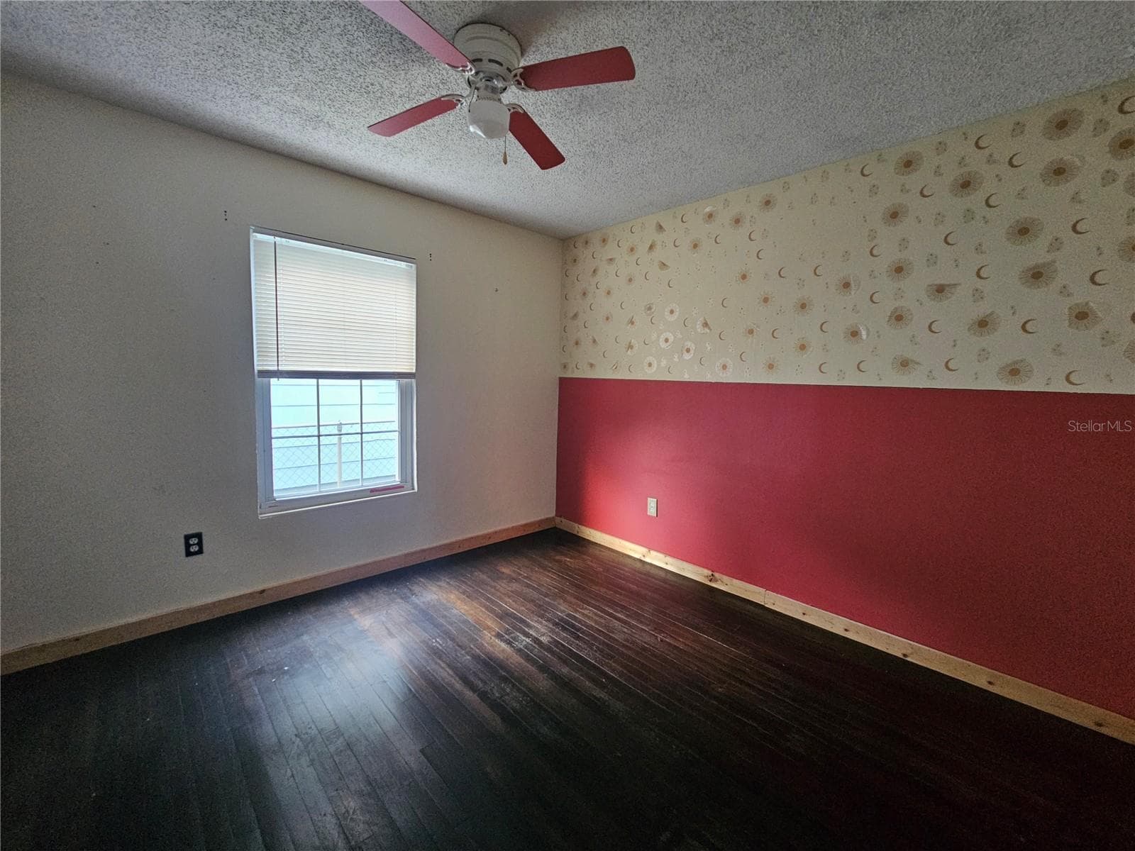 Single Family Residence at 2434 37TH ST S, ST PETERSBURG, photo 13 of 14
