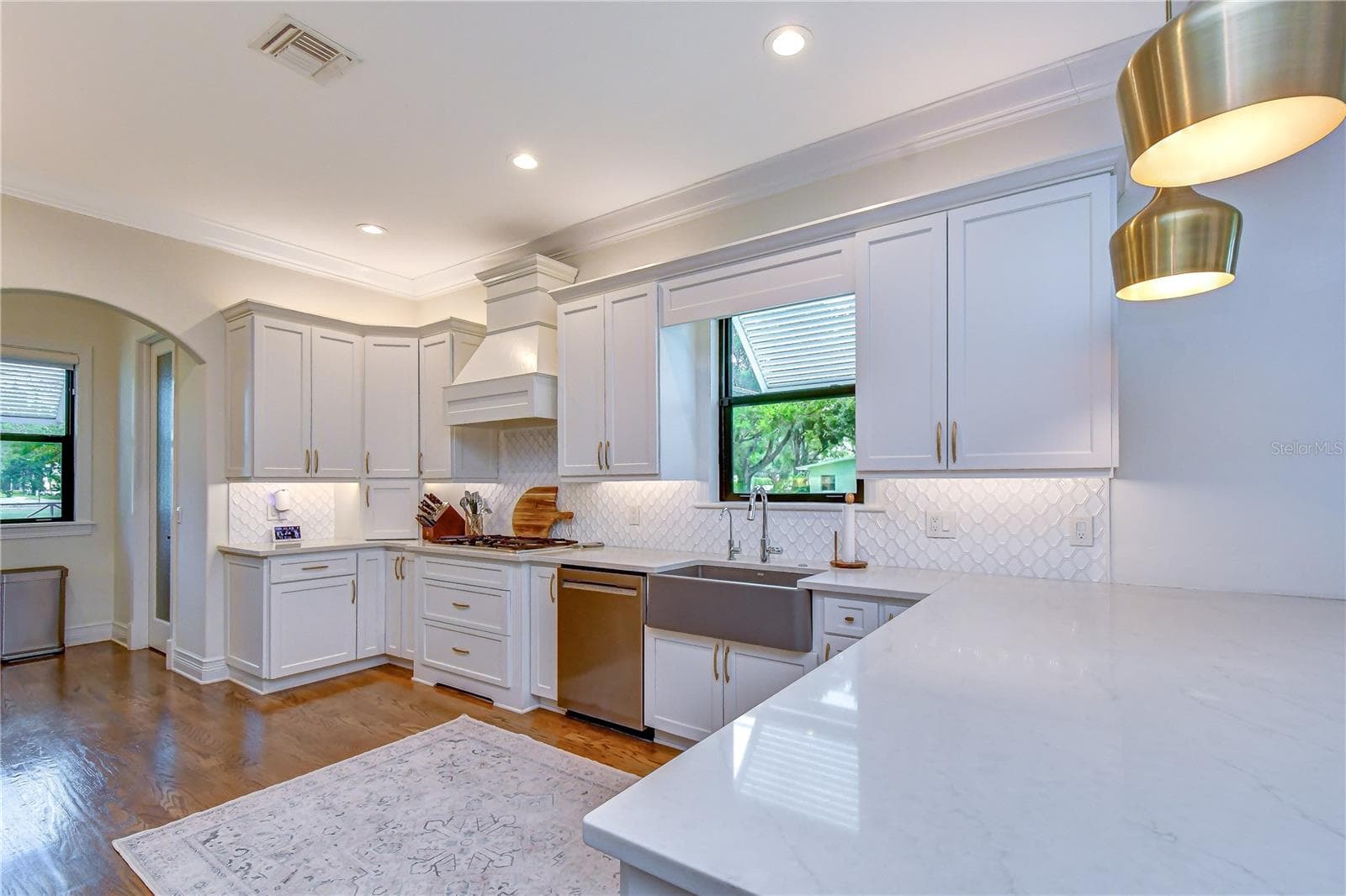 Single Family Residence at 5102 W CLEVELAND ST, TAMPA, photo 14 of 44