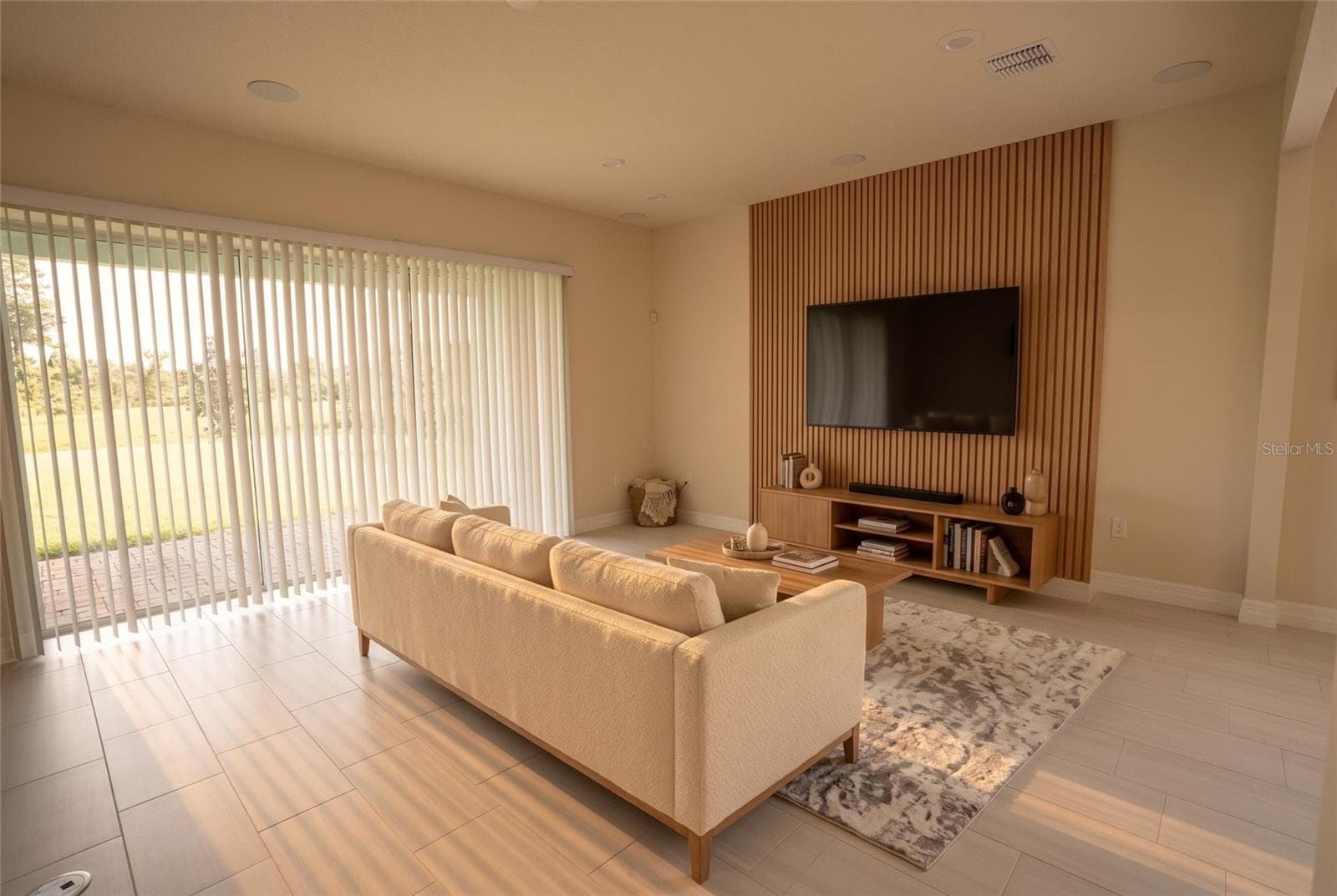 Single Family Residence at 8087 FENTON STREET, ORLANDO, photo 9 of 34