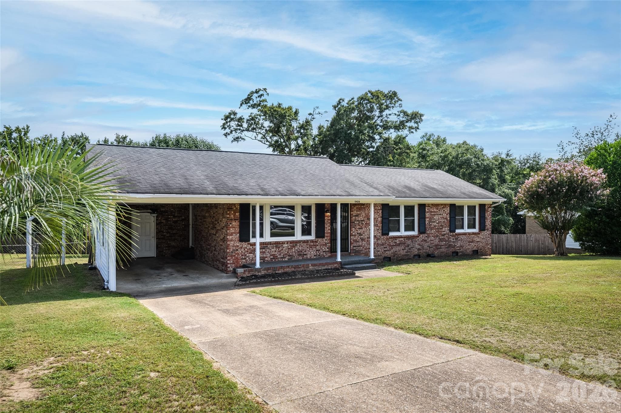 Single Family Residence at 5426 Oakcrest Road, Sumter, photo 6 of 47