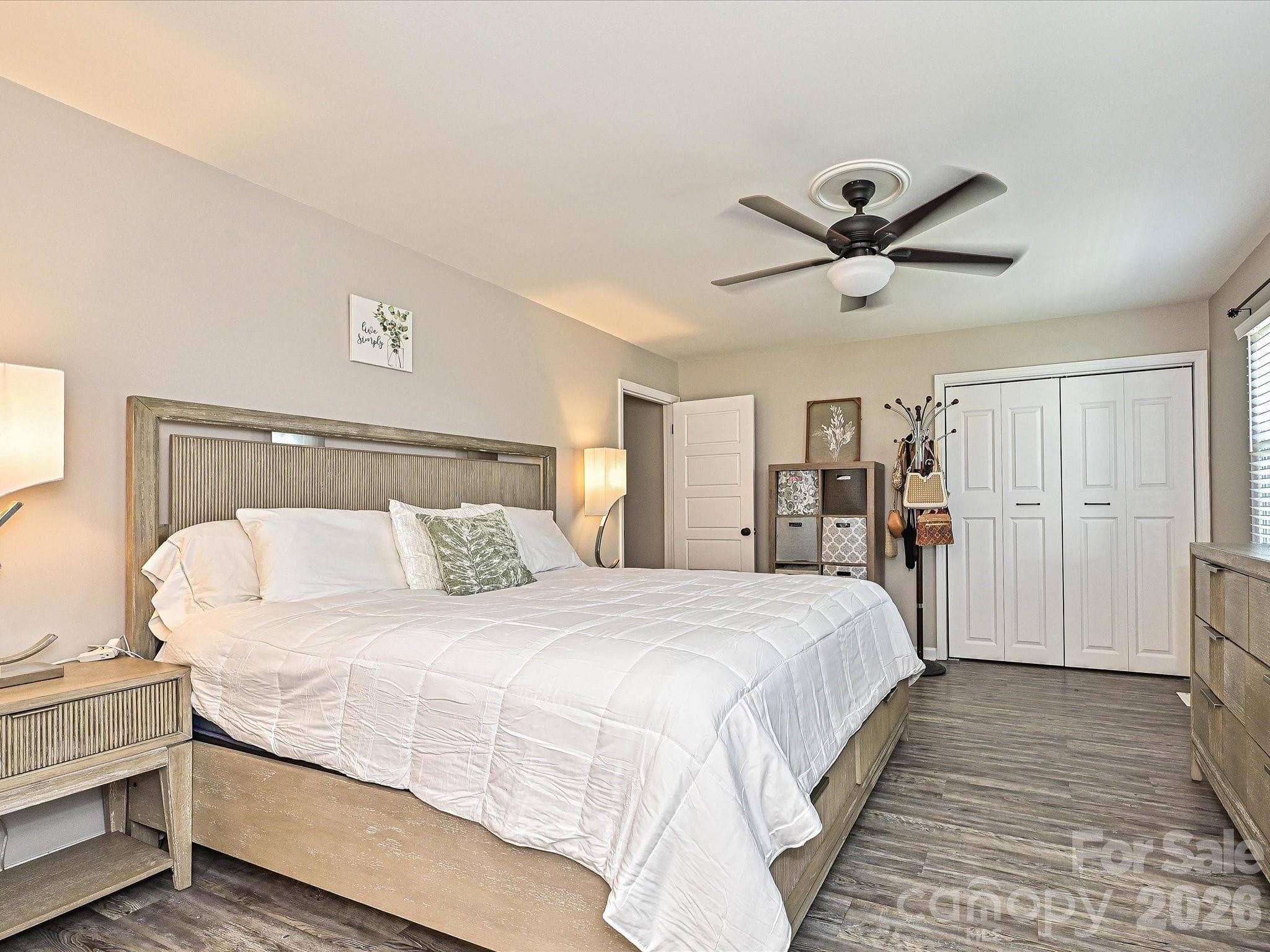 Townhouse at 8069 Regent Park Lane, Charlotte, photo 20 of 30
