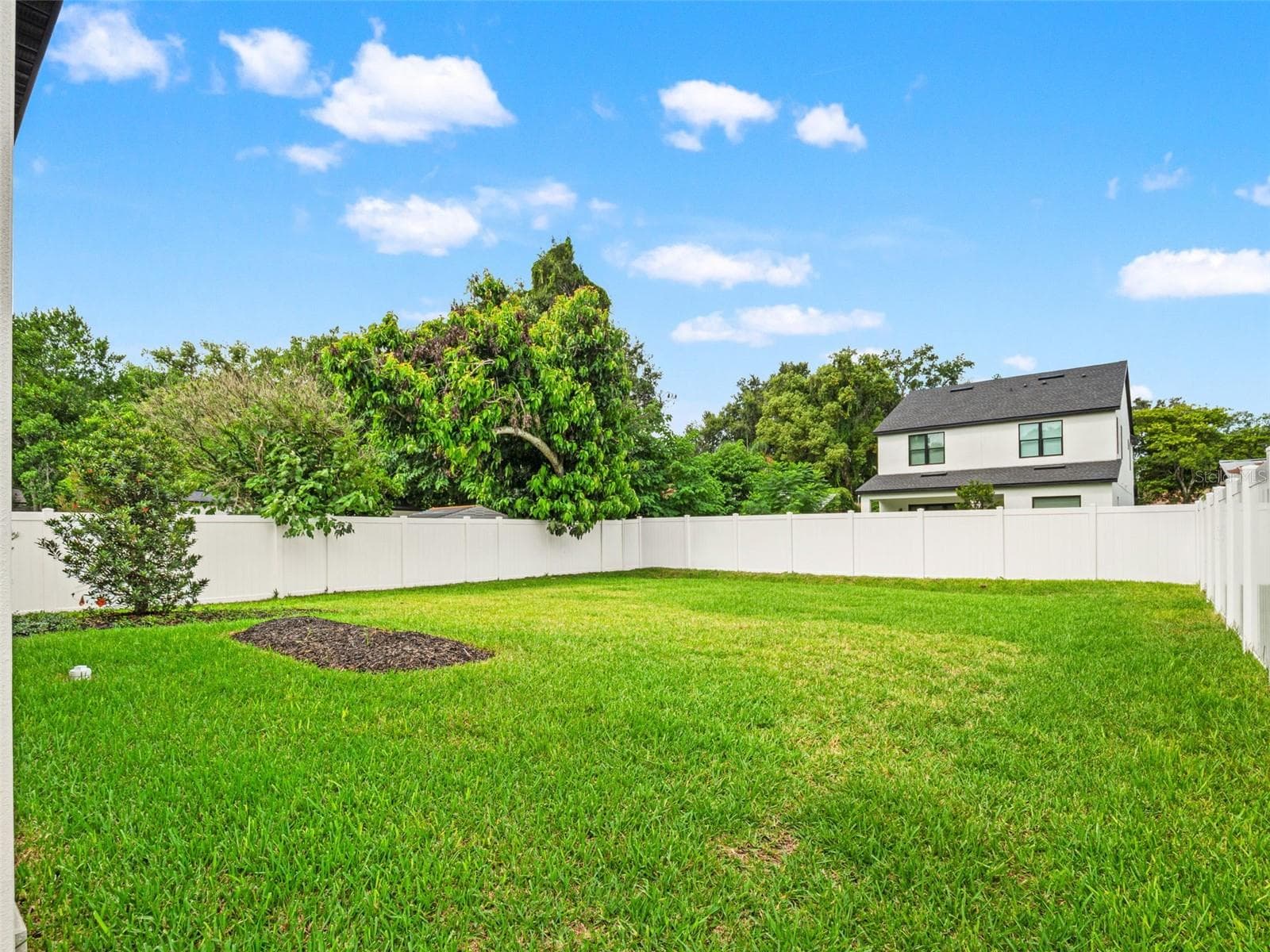 Single Family Residence at 1320 CLOVERLAWN AVE, ORLANDO, photo 48 of 58
