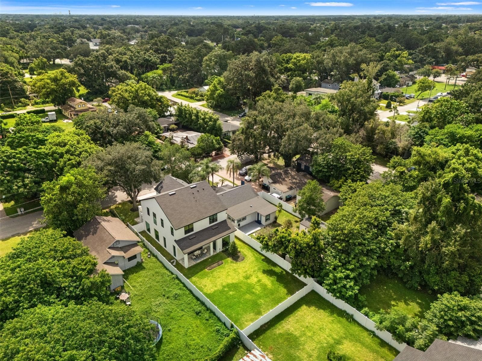 Single Family Residence at 1320 CLOVERLAWN AVE, ORLANDO, photo 50 of 58