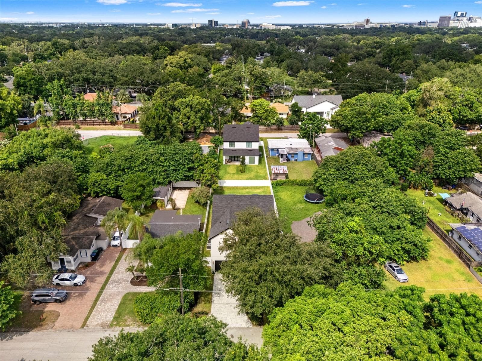 Single Family Residence at 1320 CLOVERLAWN AVE, ORLANDO, photo 54 of 58