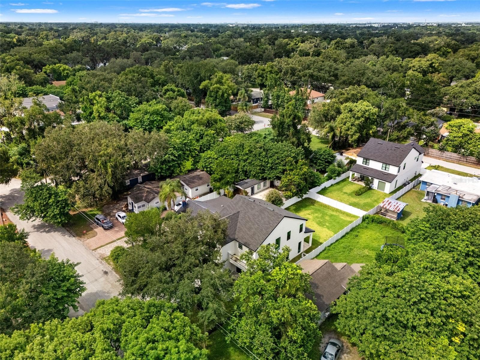Single Family Residence at 1320 CLOVERLAWN AVE, ORLANDO, photo 55 of 58