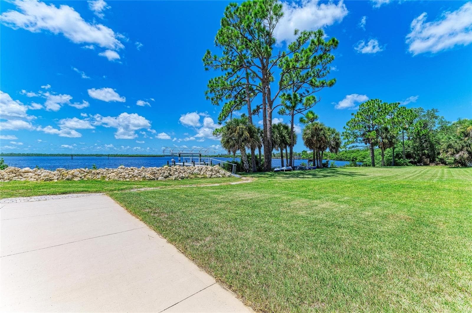 Single Family Residence at 12323 LACKAWANNA LN, PORT CHARLOTTE, photo 84 of 98