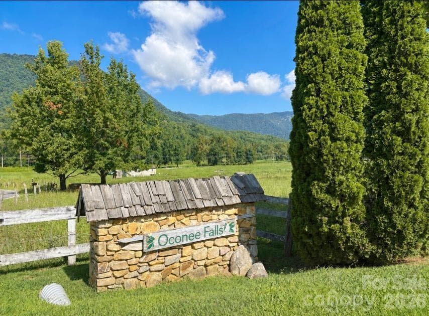 Lot at Lot 96 Little Fox Run, Marion