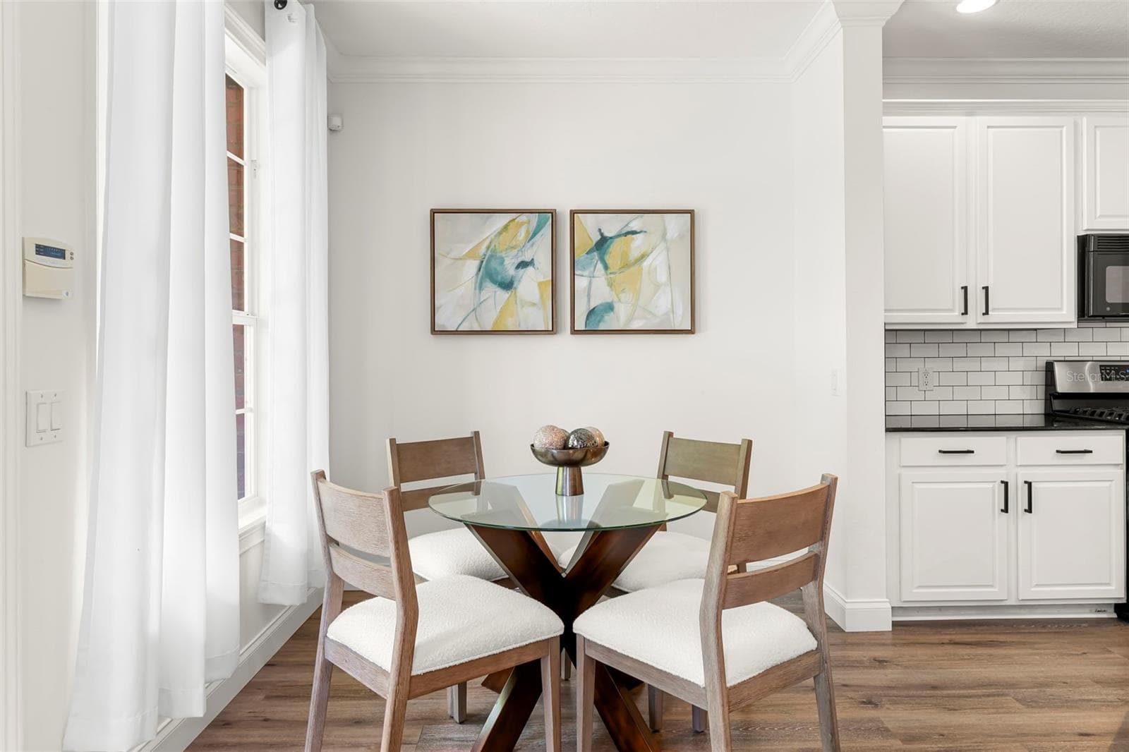 Breakfast Nook - 14743 CANOPY DR, TAMPA