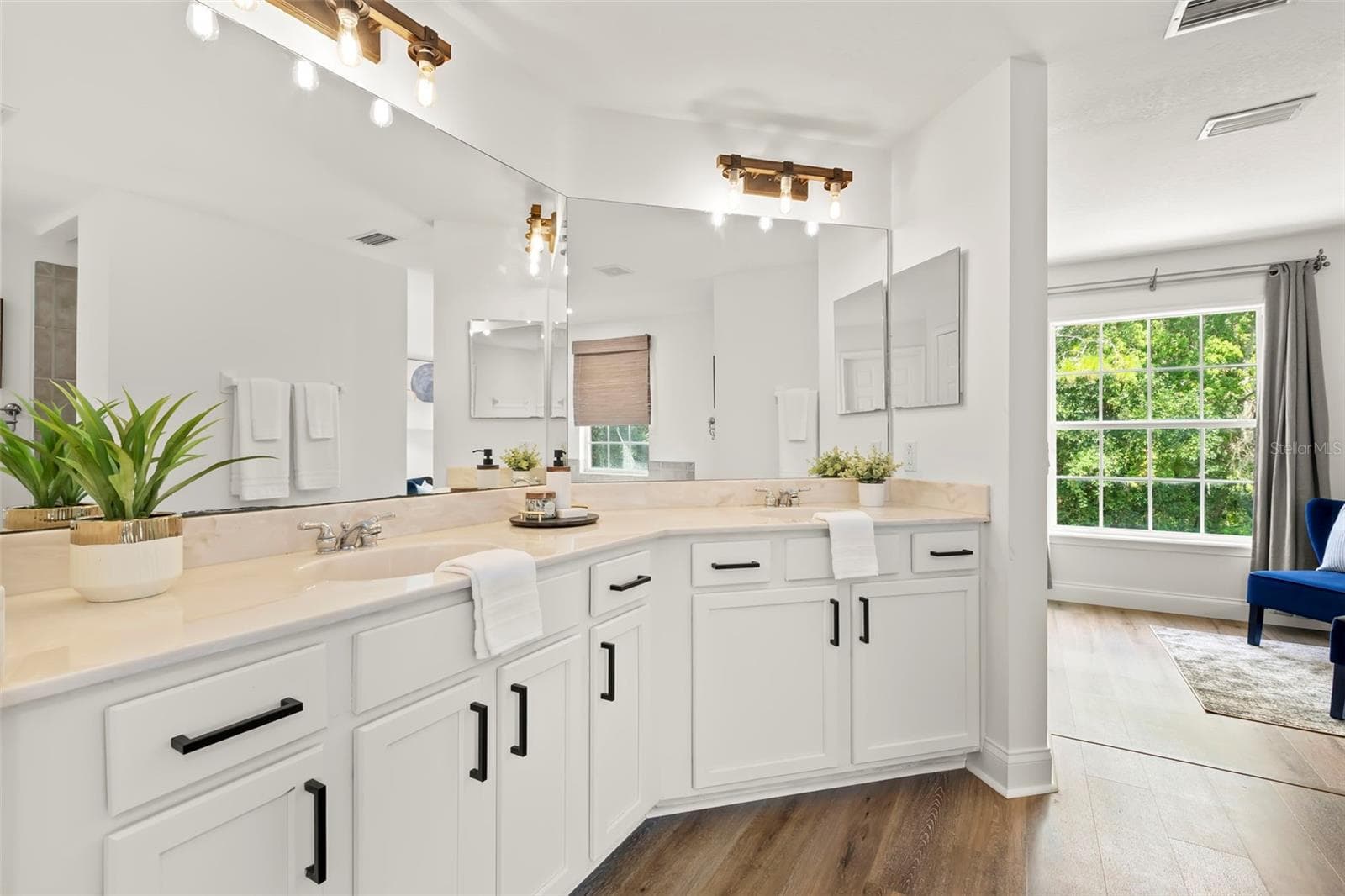 Primary Bath - 14743 CANOPY DR, TAMPA