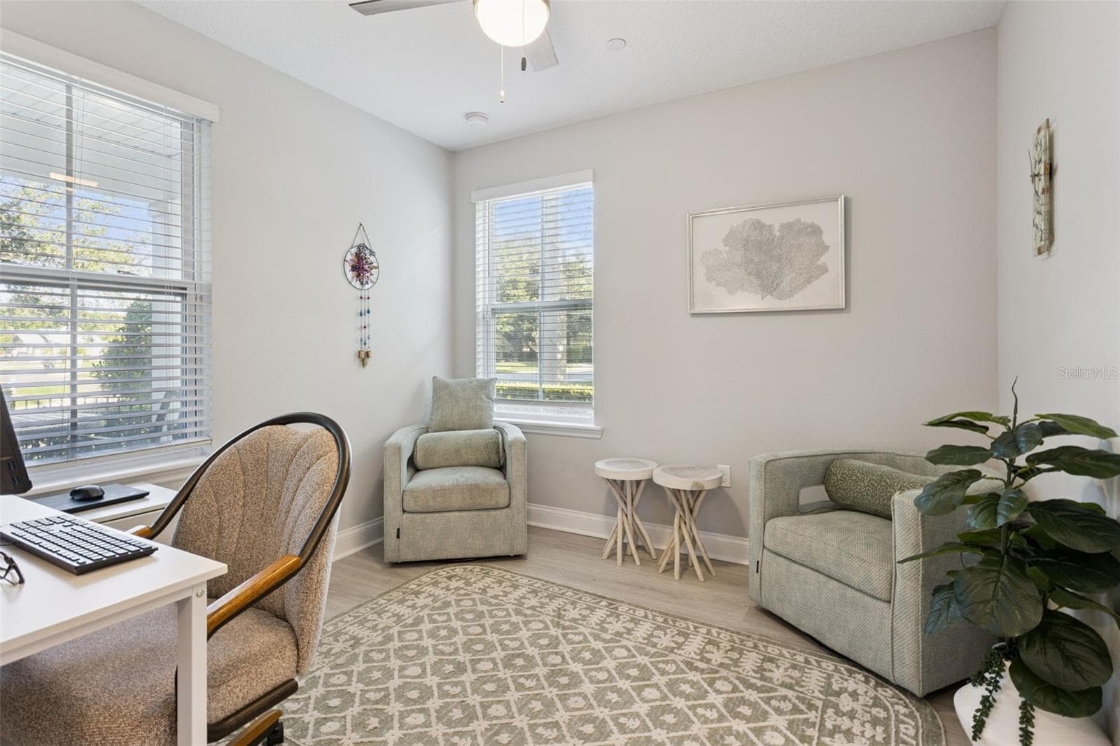 Townhouse at 555 N FERN CREEK AVE #1, ORLANDO, photo 15 of 24