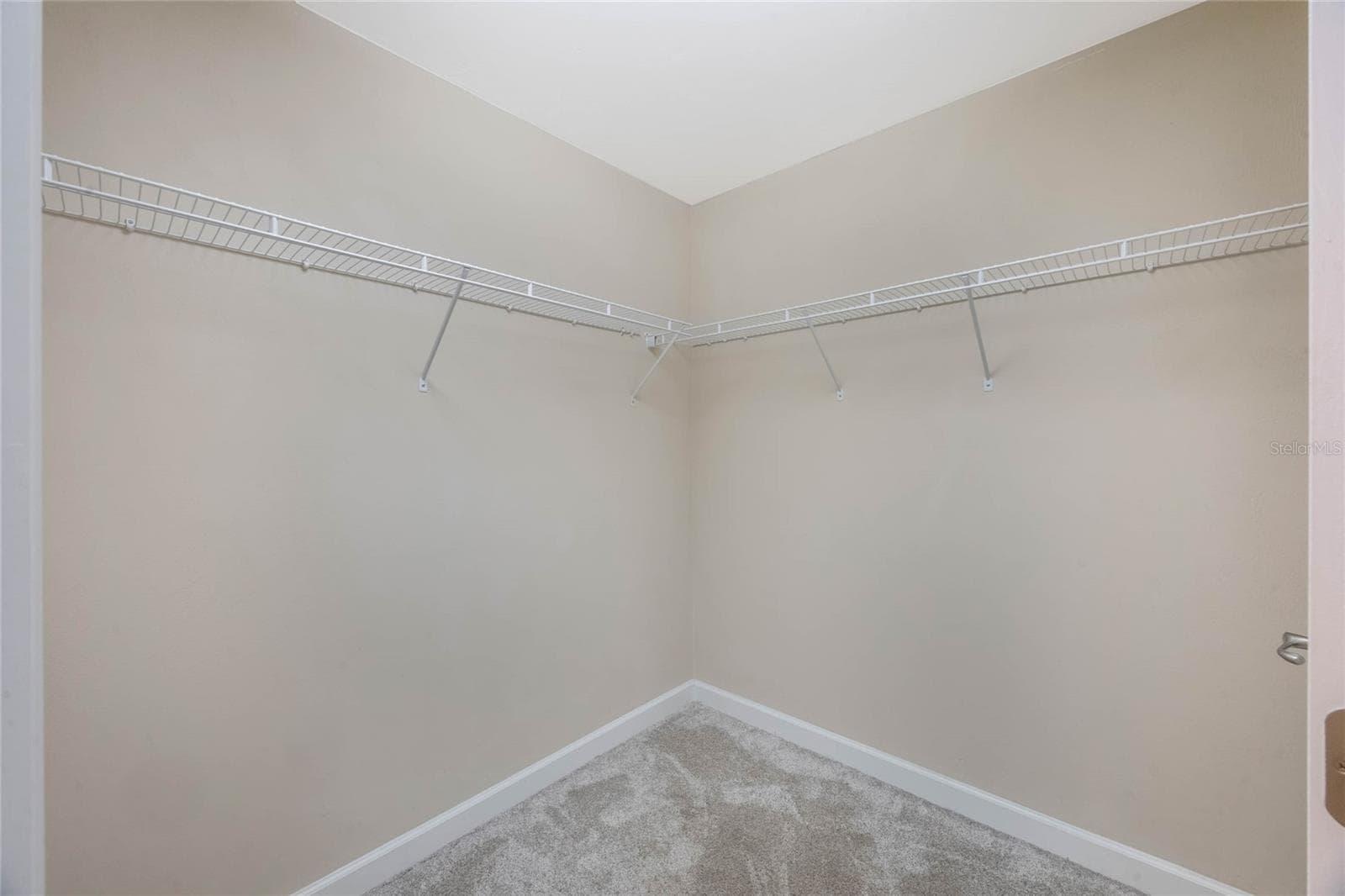 Condominium at 424 LUNA BELLA LN #332, NEW SMYRNA BEACH, photo 31 of 40
