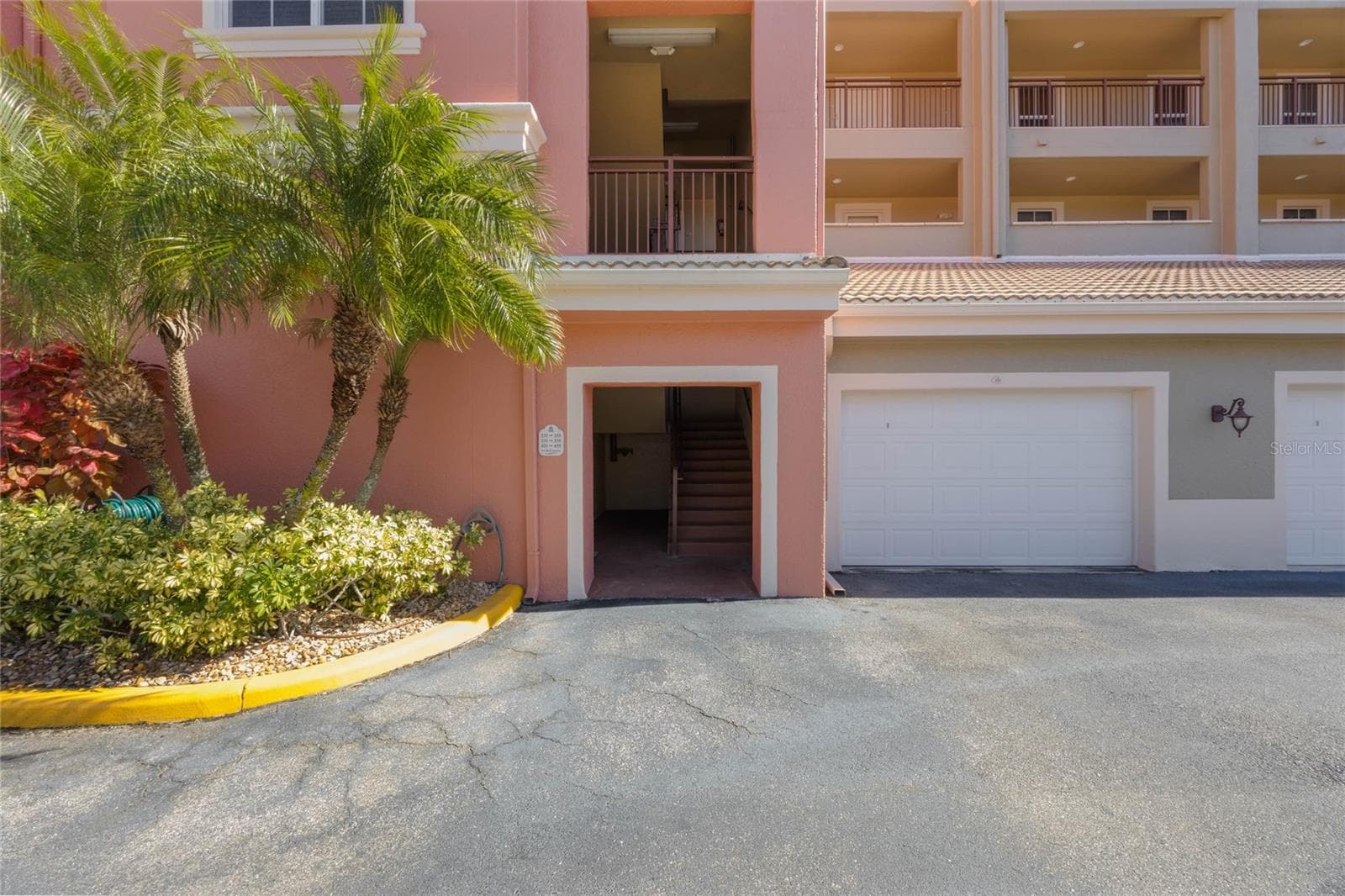 Condominium at 424 LUNA BELLA LN #332, NEW SMYRNA BEACH, photo 35 of 40