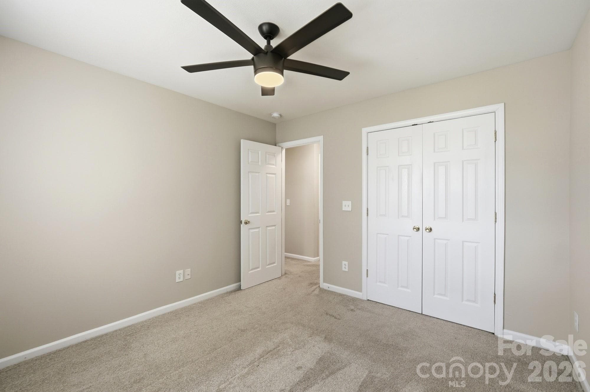 Single Family Residence at 2722 Meadow Knoll Drive, Charlotte, photo 18 of 21