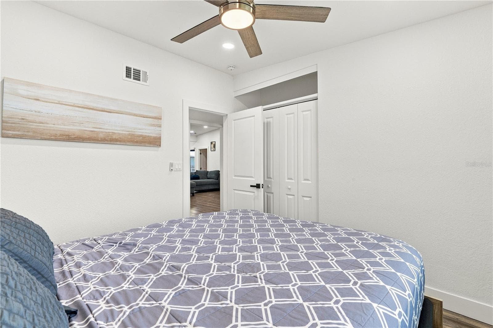 Single Family Residence at 21512 EDGEWATER DR, PORT CHARLOTTE, photo 21 of 37