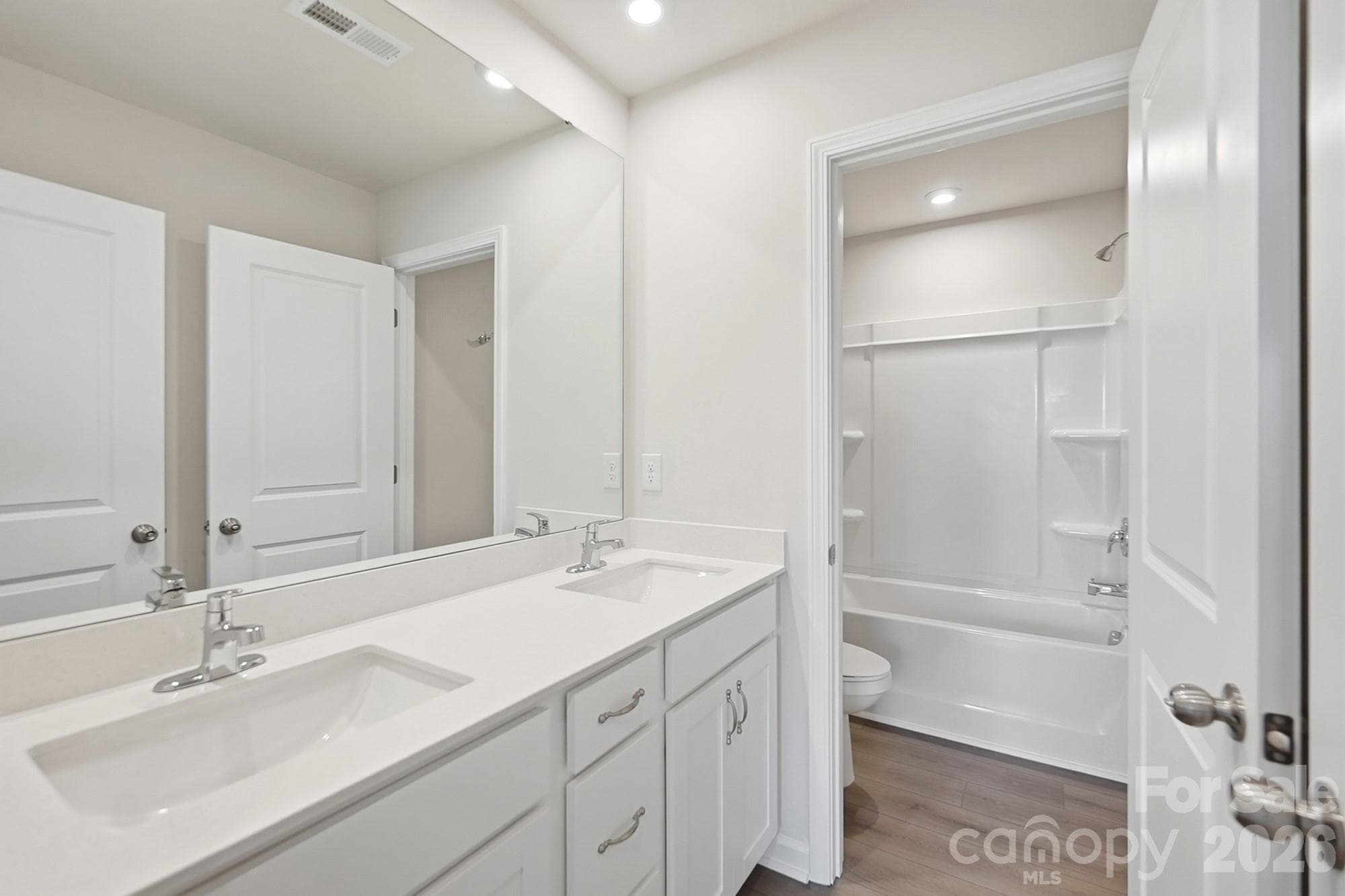 Single Family Residence at 2718 Phoenix Court, Gastonia, photo 57 of 81