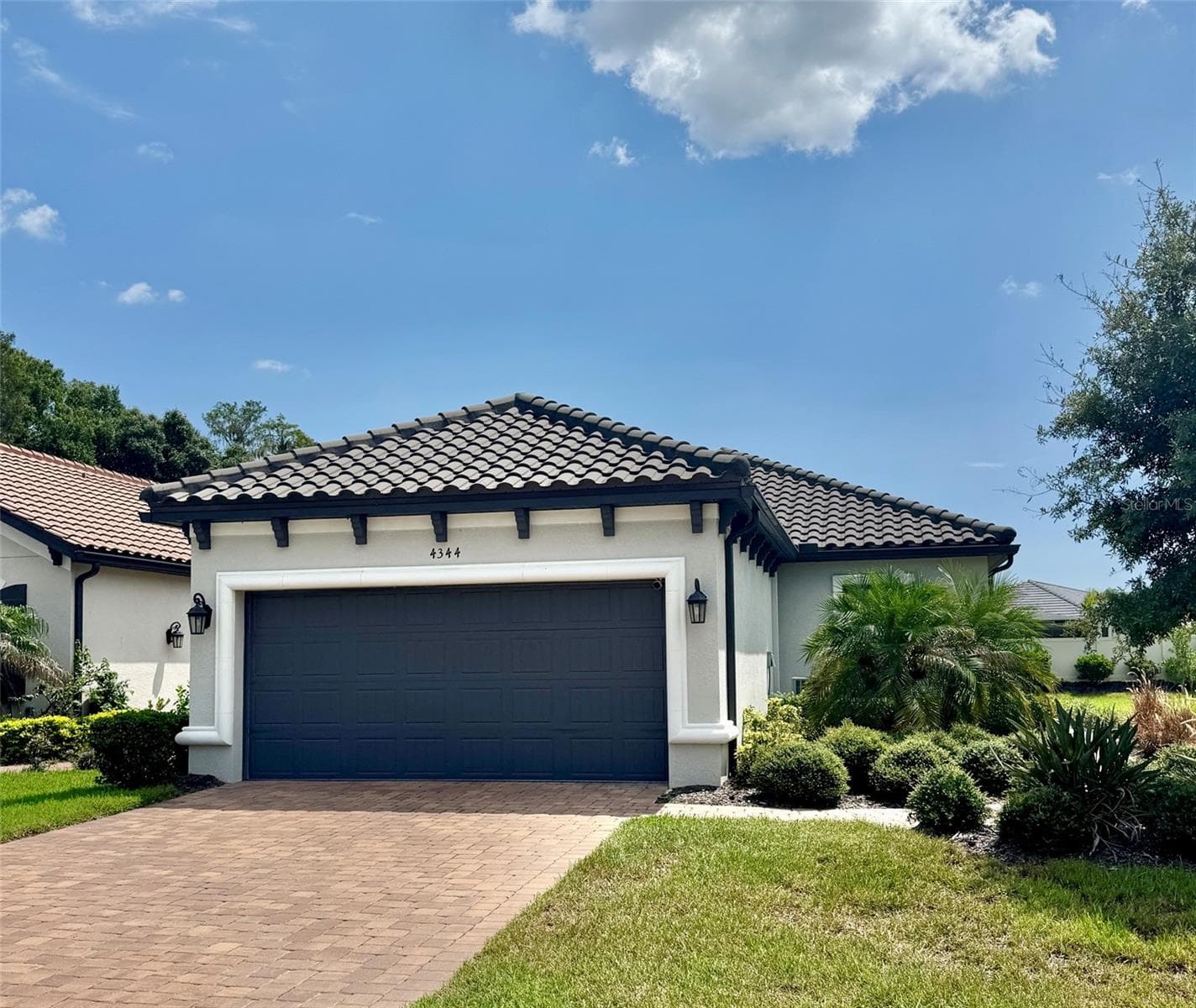 Upscale living in every regard - 4344 CAIROLI CT, WESLEY CHAPEL